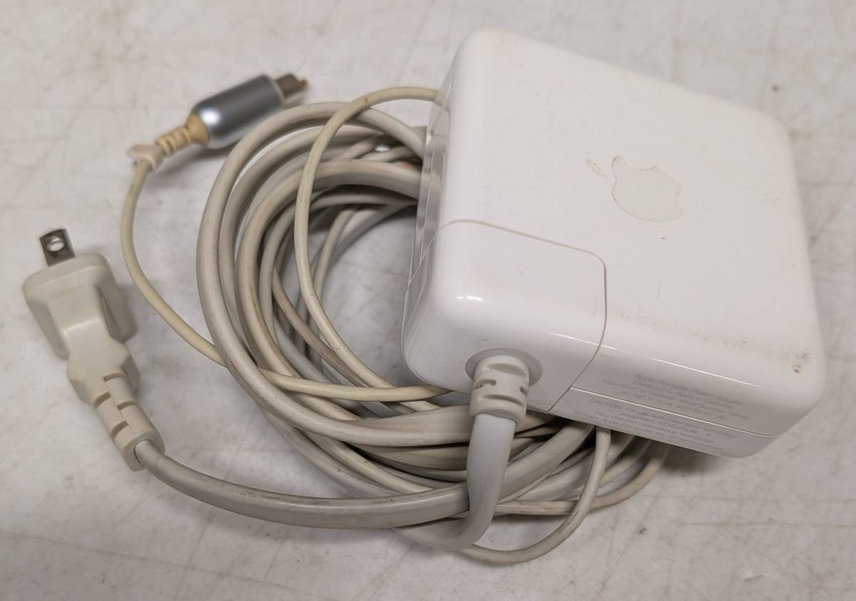 Vintage Apple Mac PowerBook G4 Titanium parts AC adapter, batteries