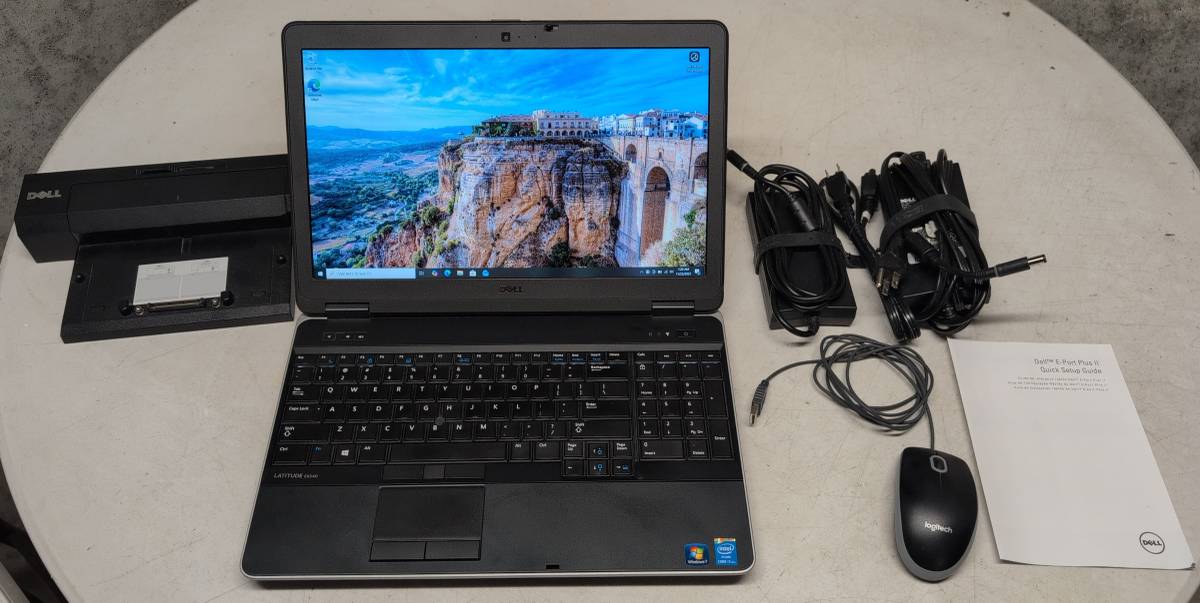 Dell Latitude E6540 Intel Quad Core i7 Windows 10 laptop