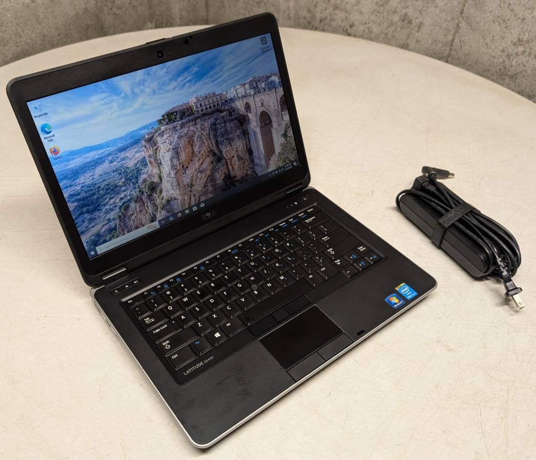Dell Latitude E6440 Intel Core i5 Windows 10 laptop - $125
