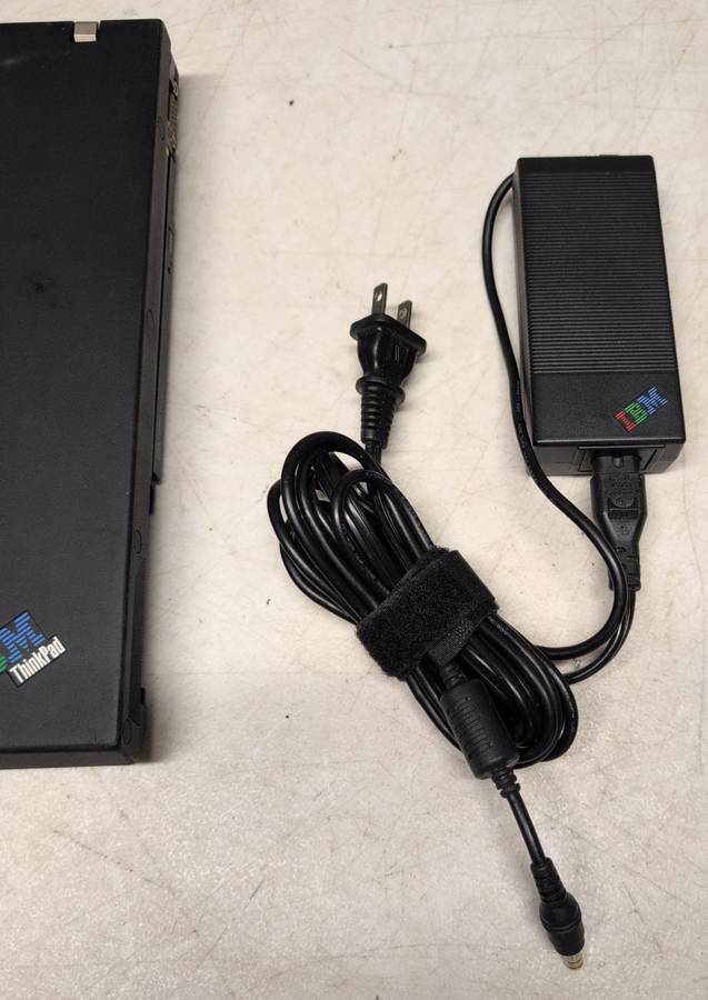 15" IBM ThinkPad T42p Flexview Vintage Windows XP Laptop