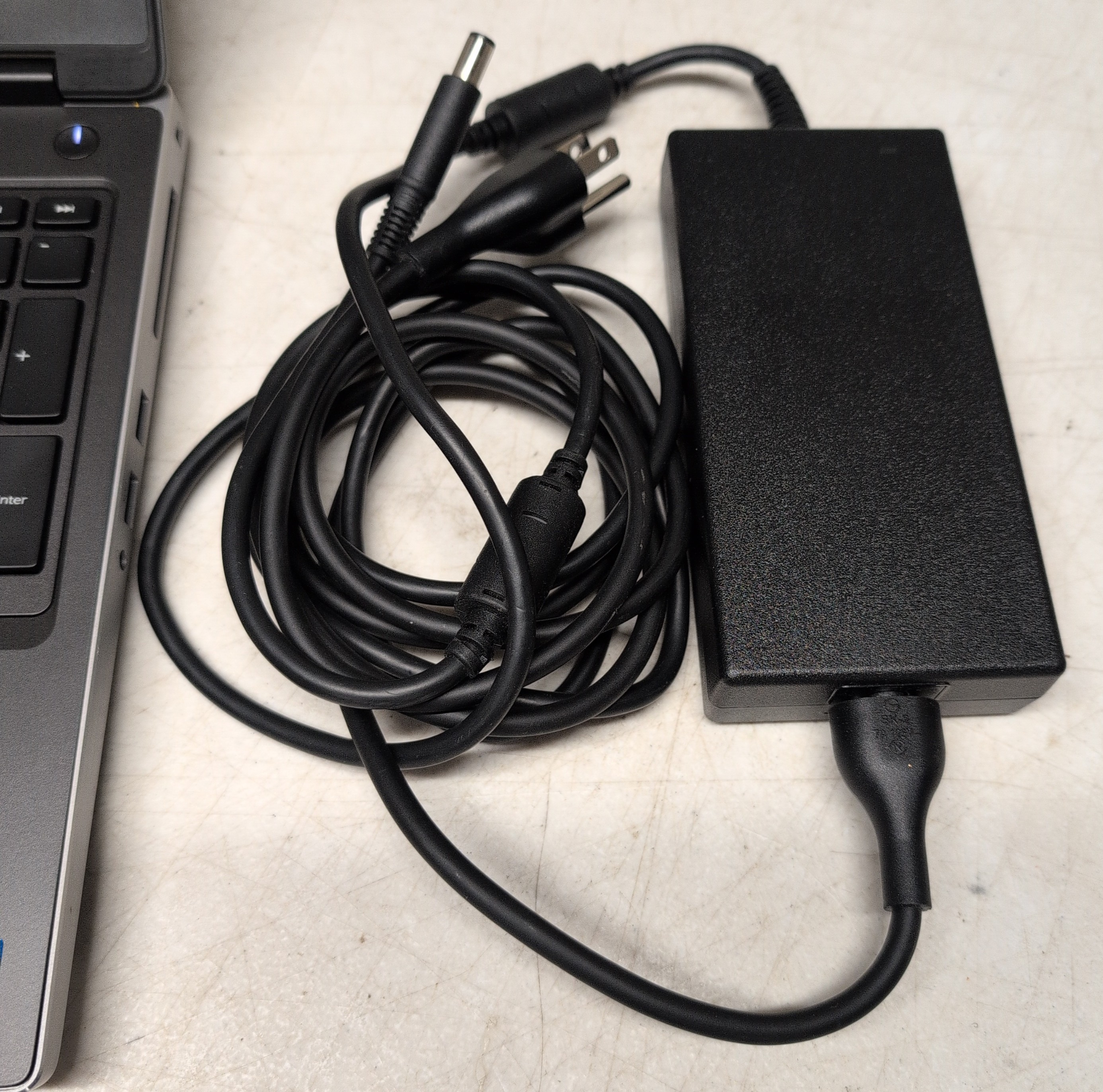 Dell Precision 7540 Intel Core i7 Windows 11 Laptop