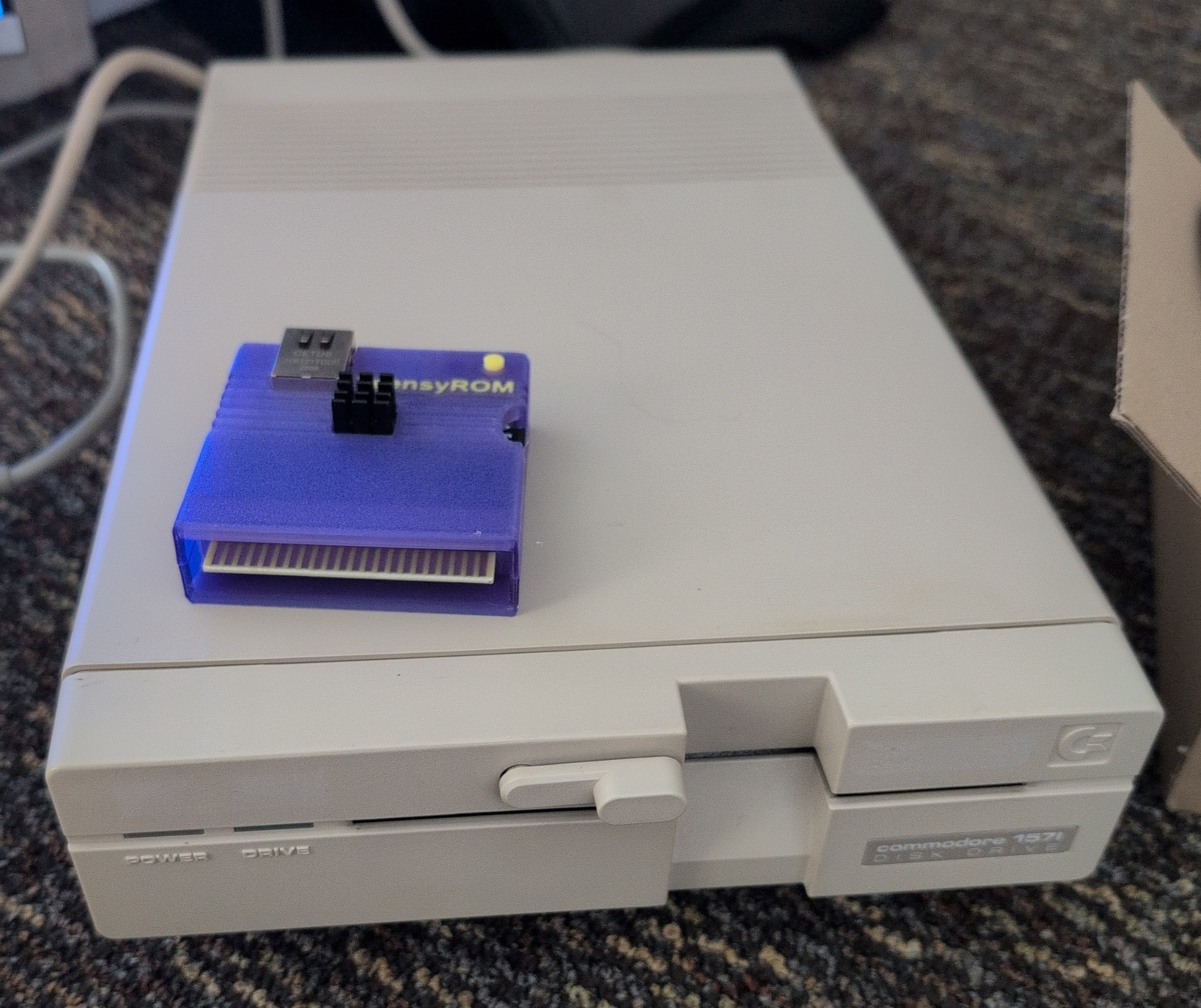 Vintage Commodore 64 Computer C64C w/ disk drive, AV adapter, LCD