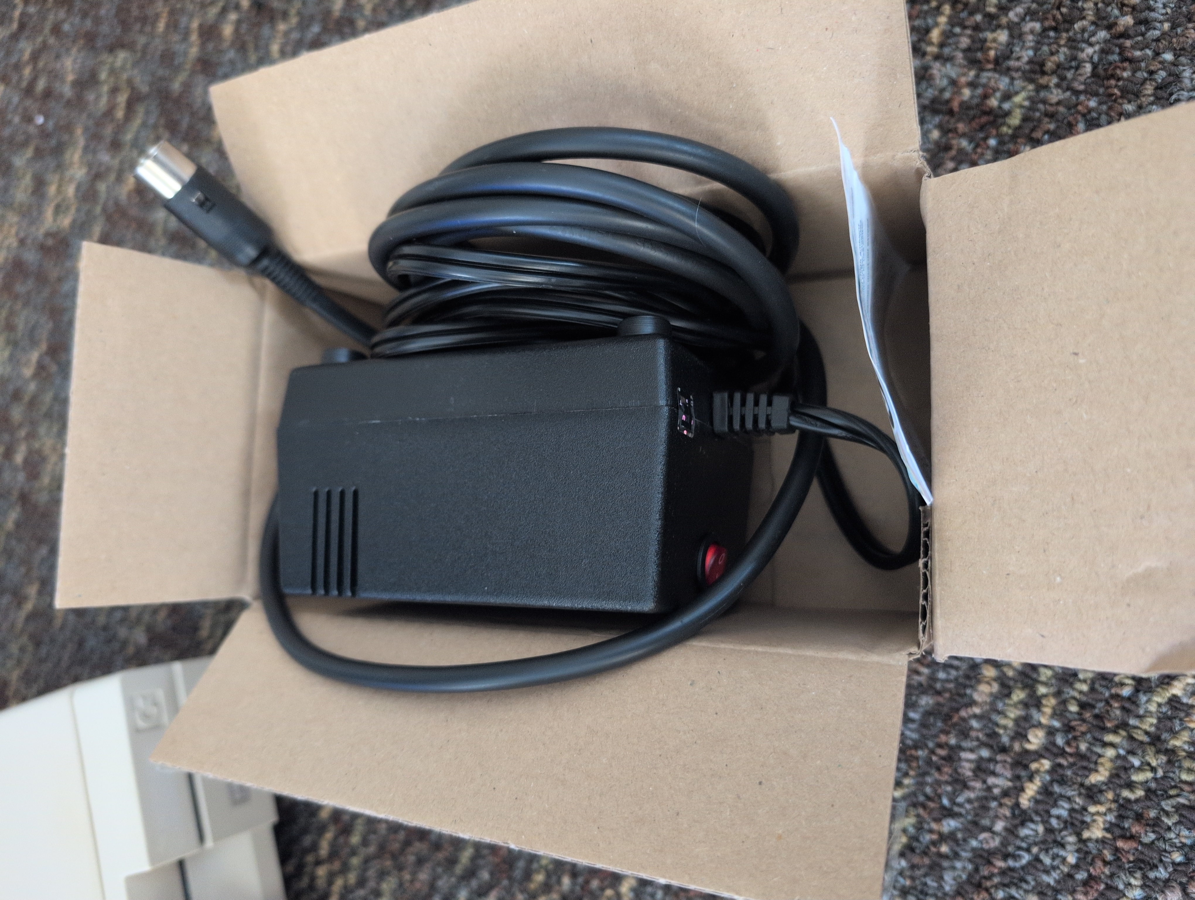 Vintage Commodore 64 Computer C64C w/ disk drive, AV adapter, LCD