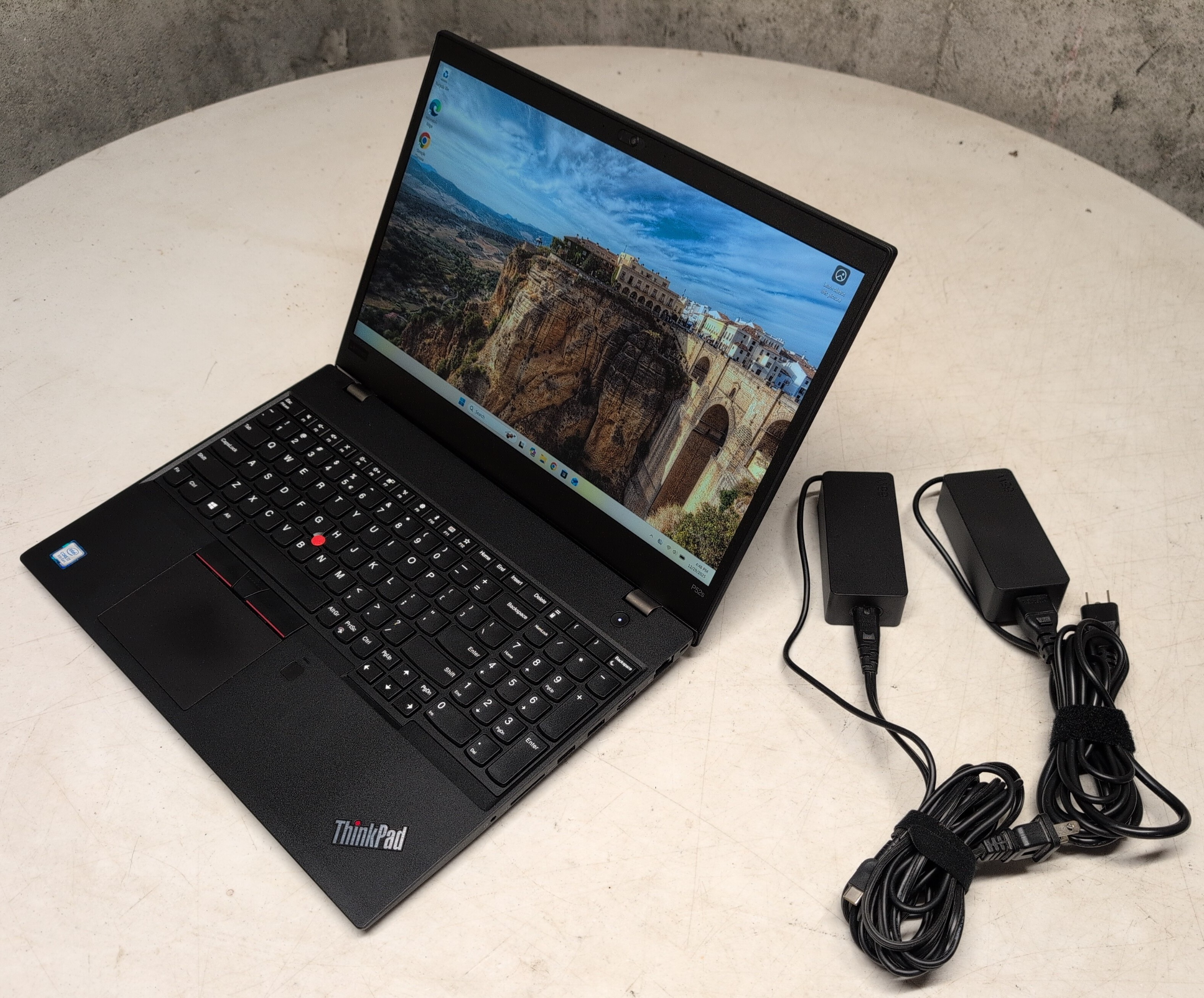 Lenovo ThinkPad P52s Core i7 workstation laptop