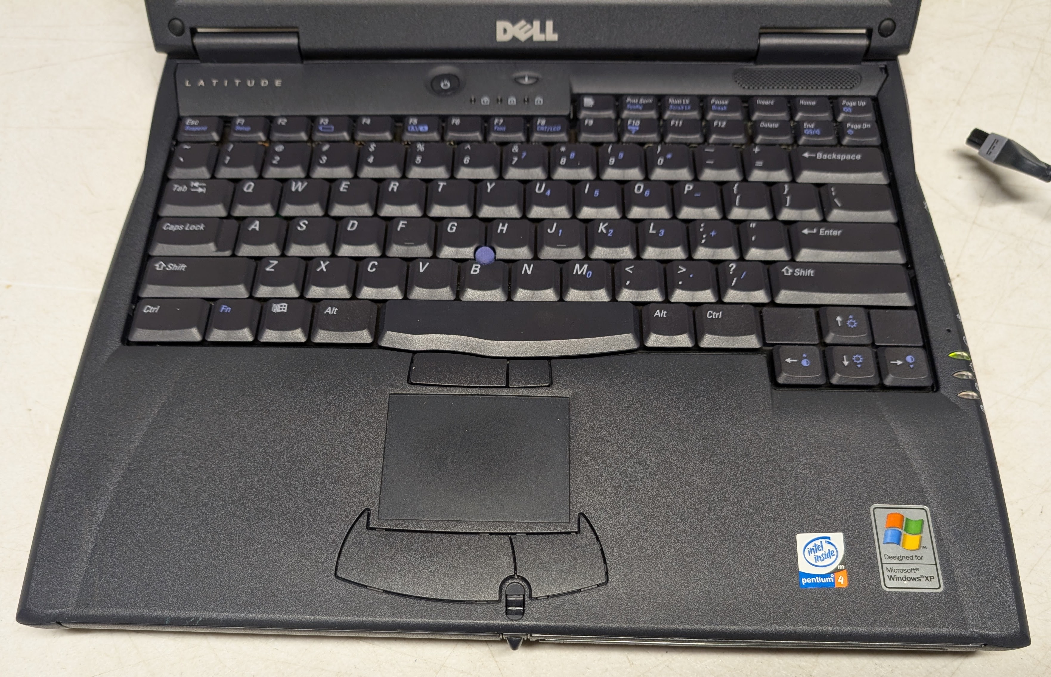 Dell Latitude C640 Pentium 4 Windows XP Laptop