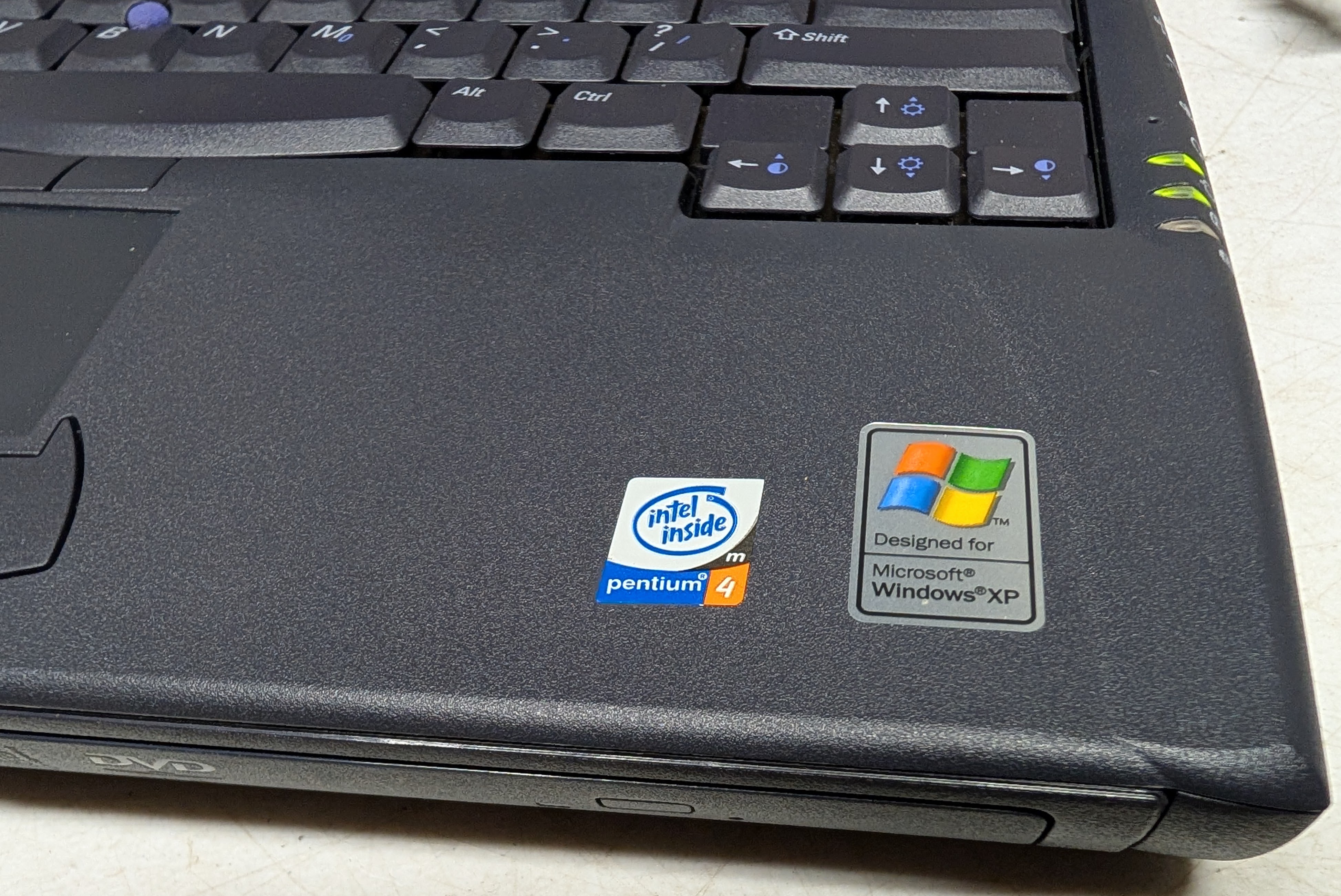 Dell Latitude C640 Pentium 4 Windows XP Laptop