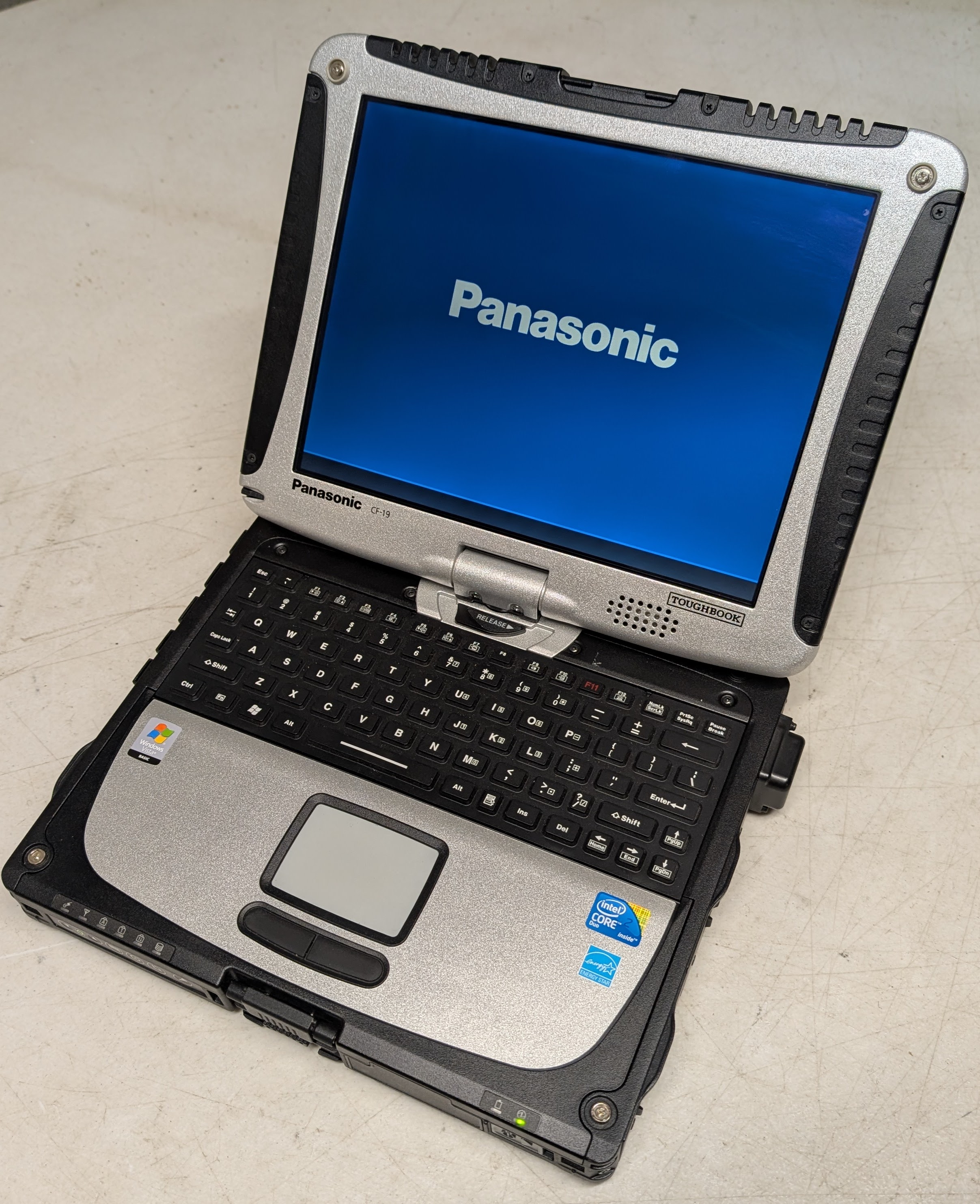 Panasonic Toughbook CF-19 MK3 Windows 10 Laptop 2-in1 tablet
