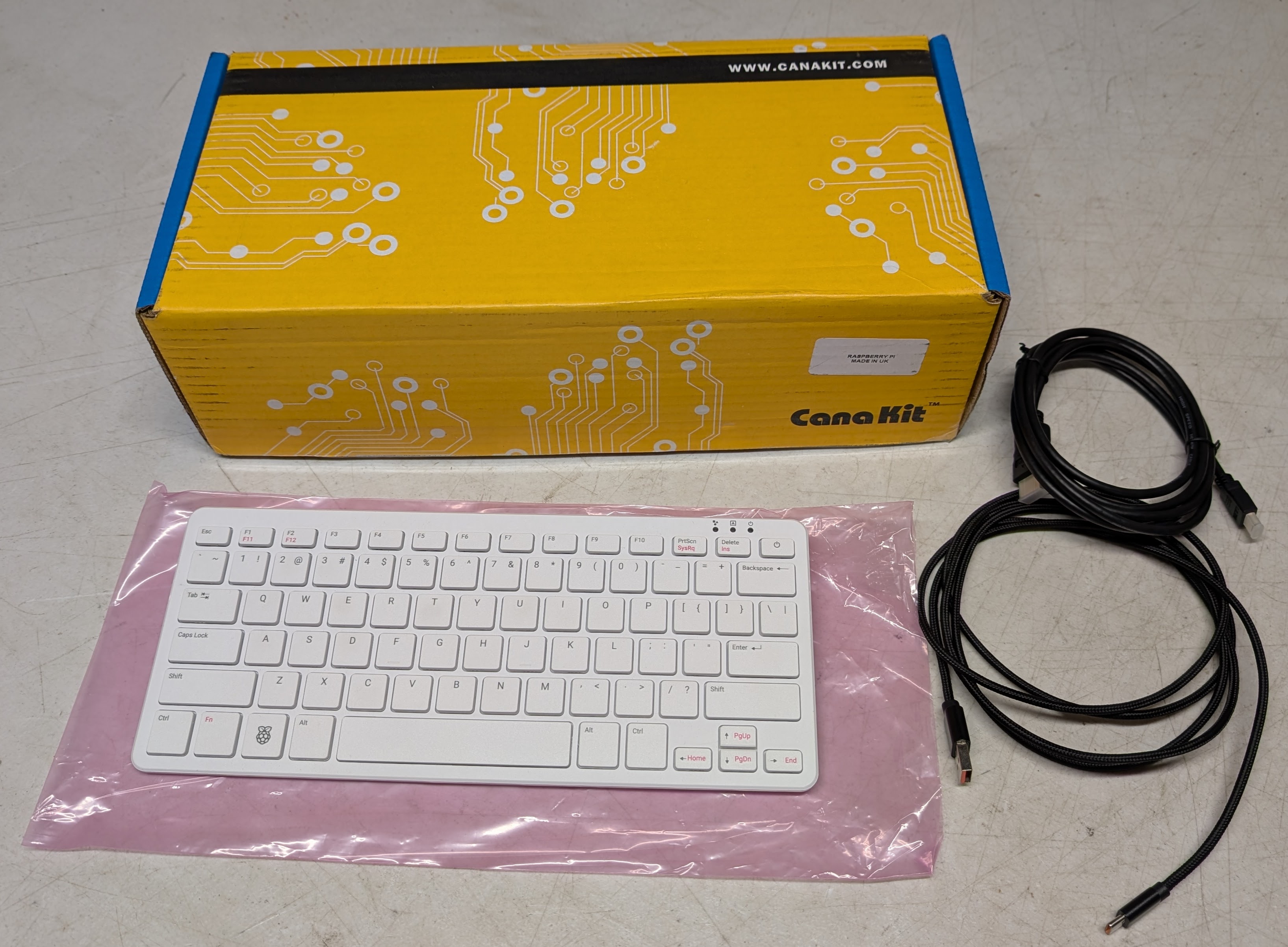 Raspberry Pi 500 Personal Computer