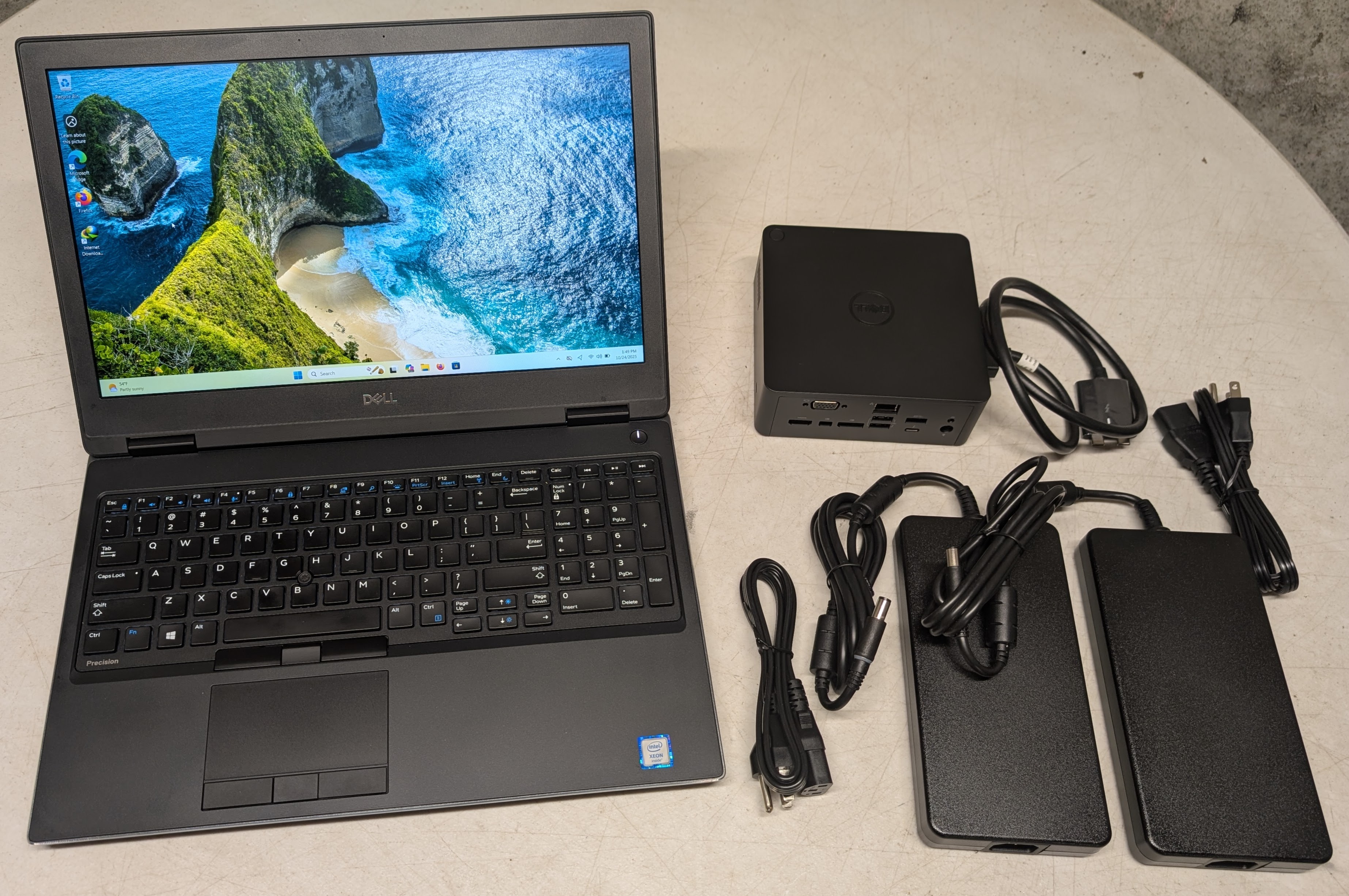 Dell Precision 7530 15.6" Windows 11 Xeon Laptop