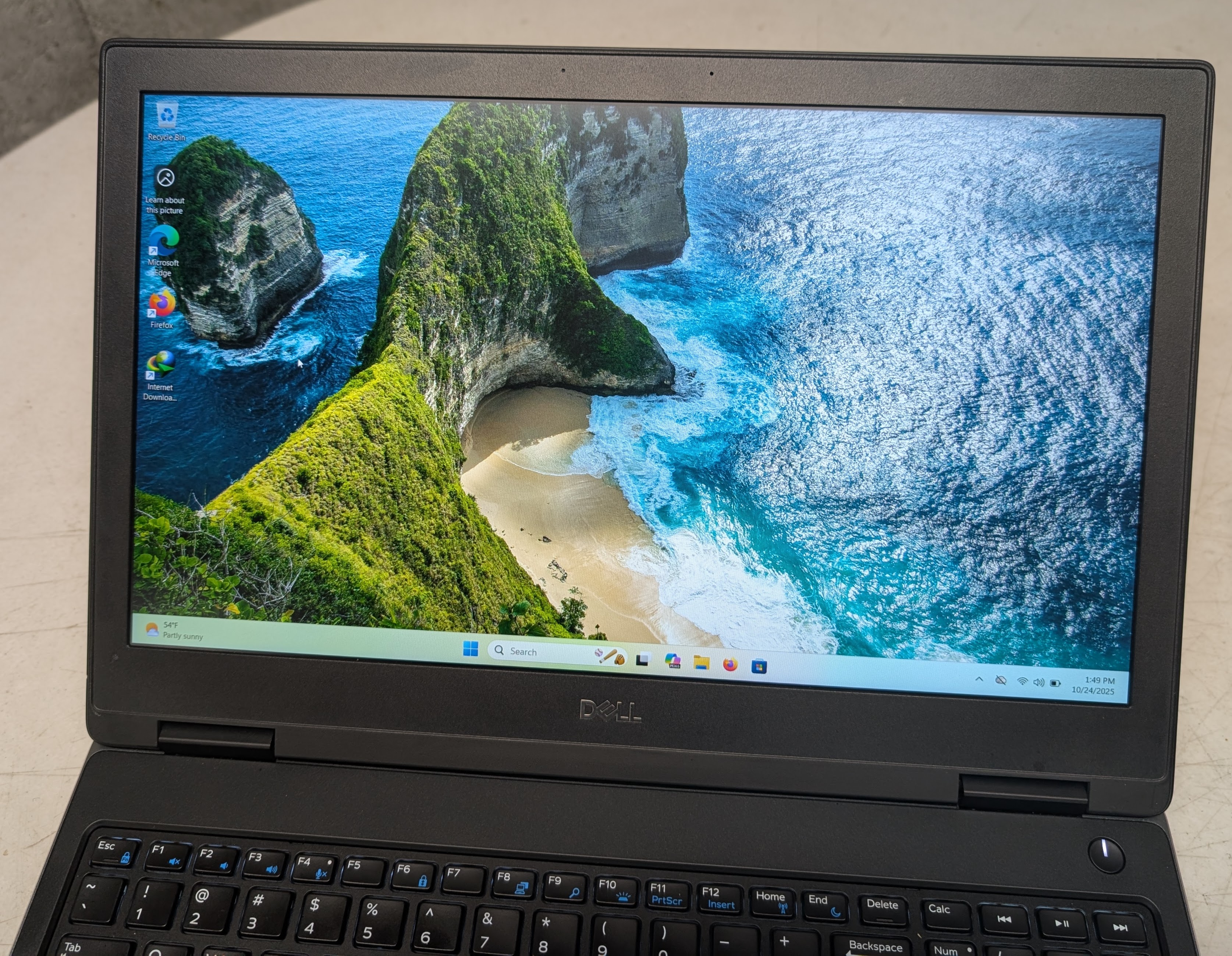 Dell Precision 7530 15.6" Windows 11 Xeon Laptop