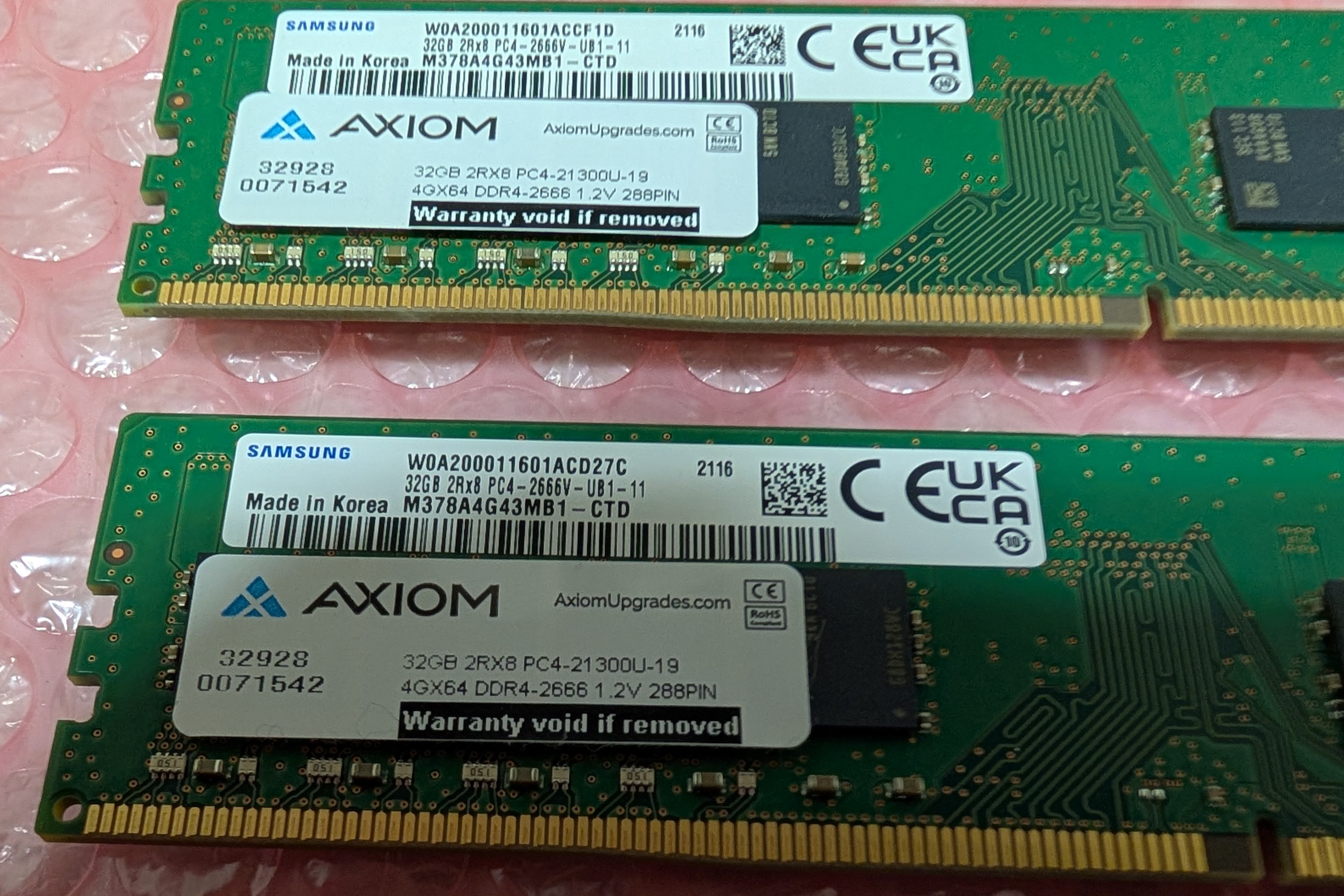 Samsung 2x 32GB DIMMs DDR4 64GB Kit PC4-2666V Desktop RAM Memory