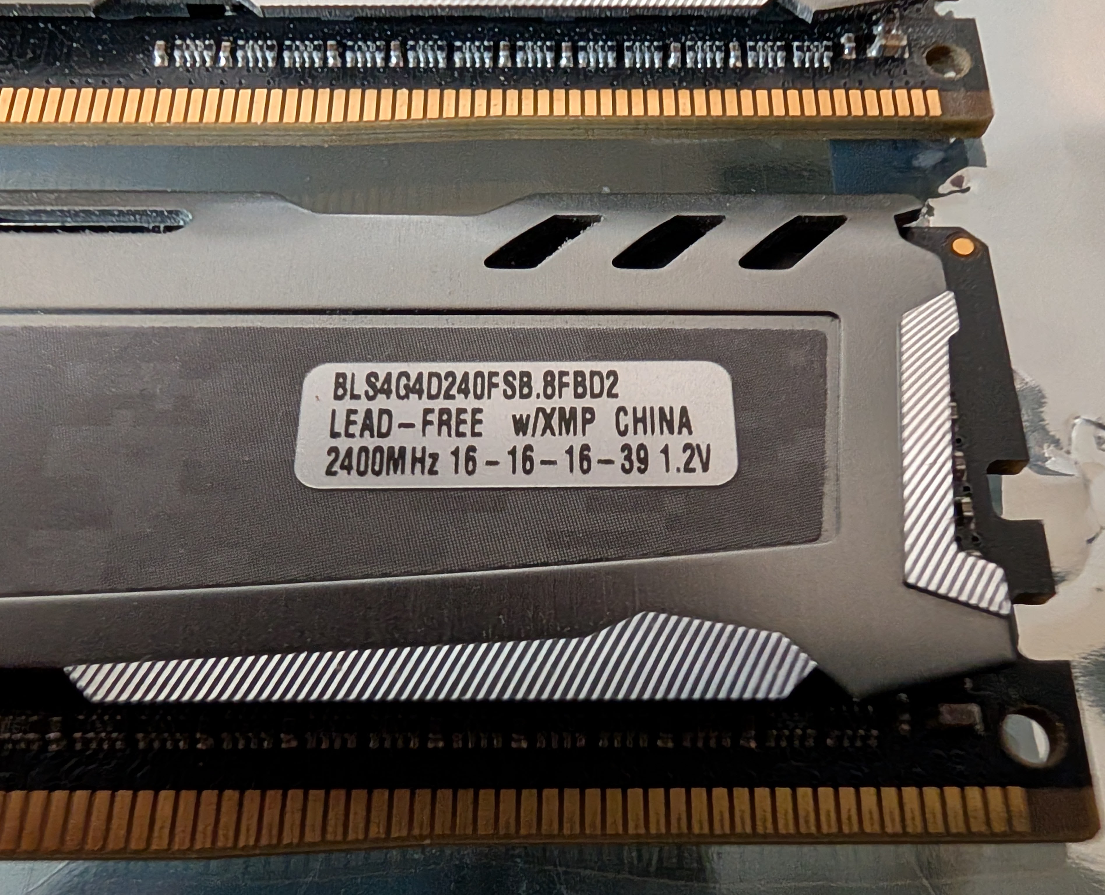 Crucial Ballistix 2x 4GB DDR4 DIMMs desktop RAM memory