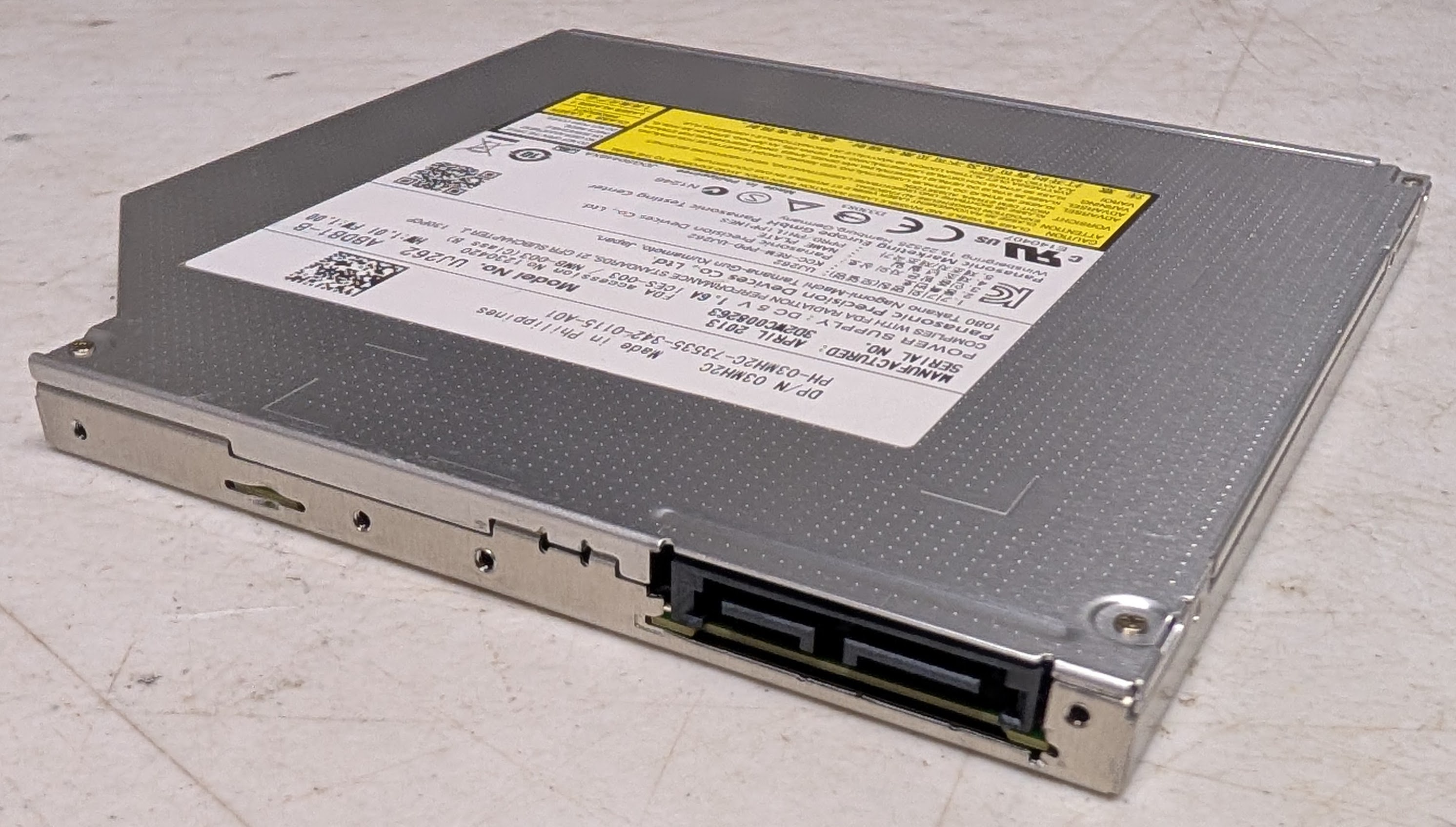 Panasonic UJ262 Blu-ray BD DVD-CD/RW Burner Player 9.5mm SATA Laptop